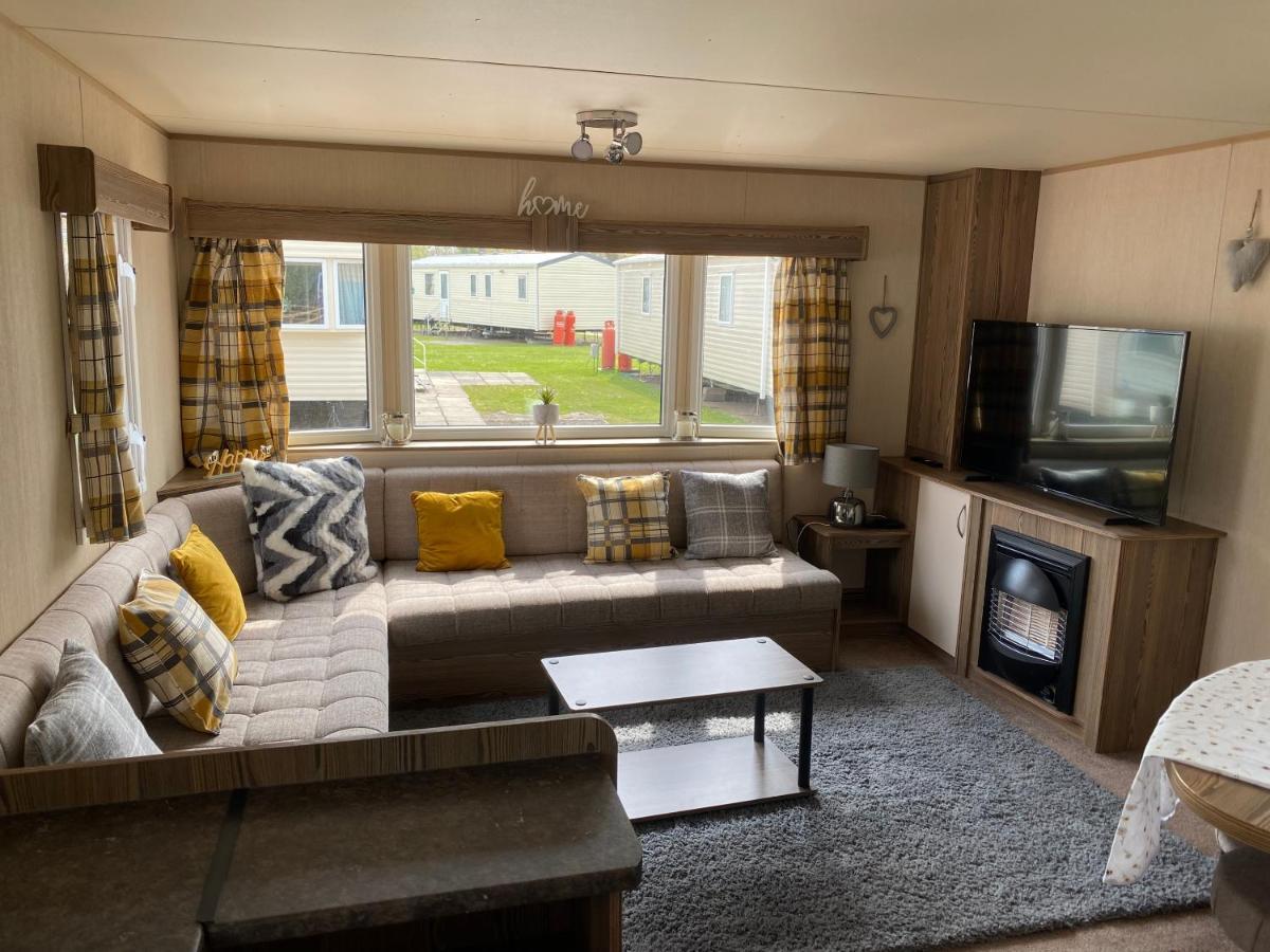 Haggerston Castle 6 Berth Caravan - Lakeside North 23 Cheswick (Northumberland) Exterior foto